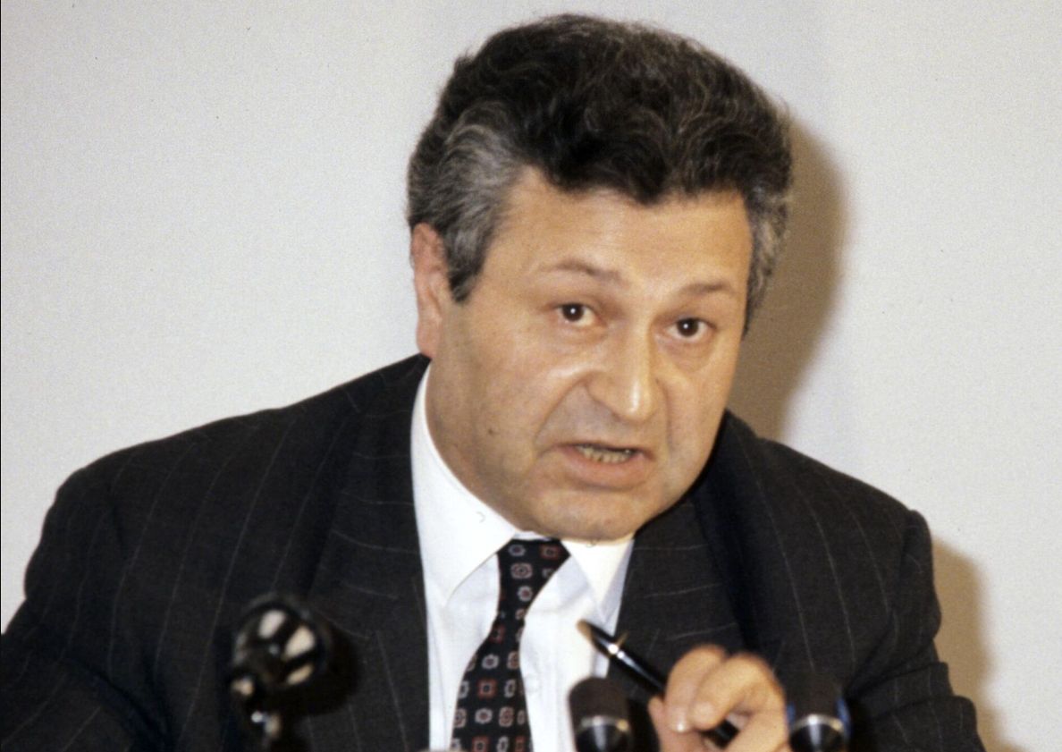 Mutalibov başkanlığı